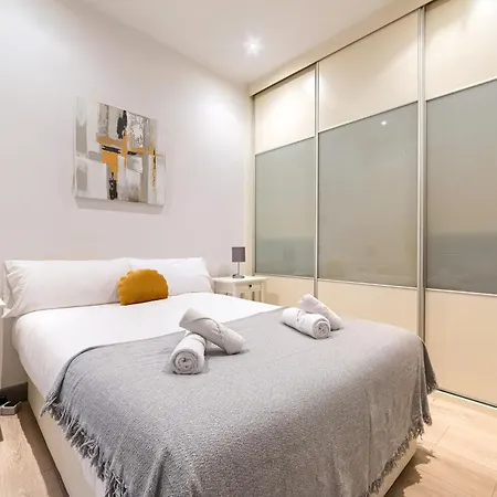 Daire Tristan Vivienda Turistica De Diseno Con Ac *