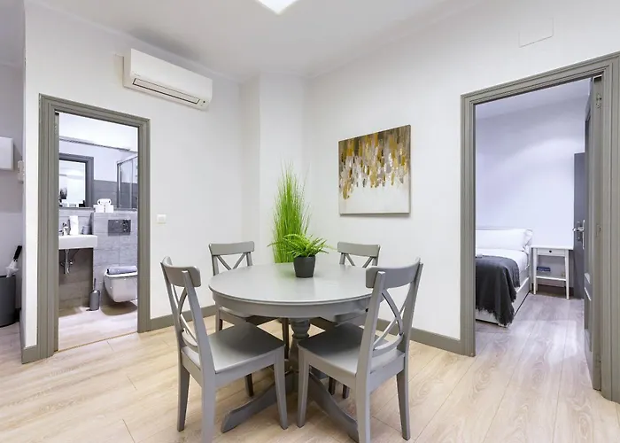 Tristan Vivienda Turistica De Diseno Con Ac بلباو